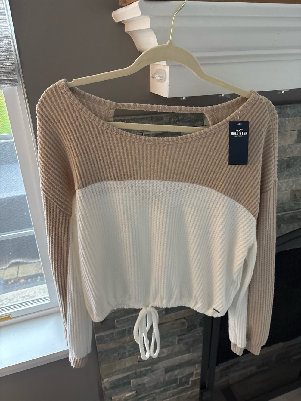 Hollister Beige and White Waffle Knit Drawstring Crop Sweatshirt